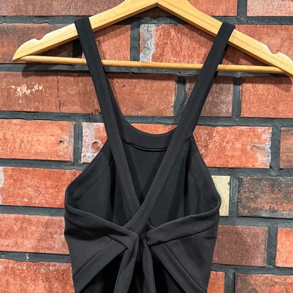Nooki black cutout Dress - Picture 9 of 11